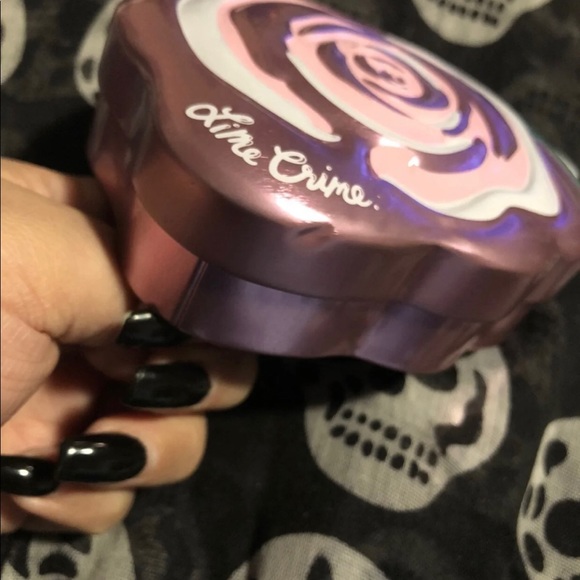 Lime Crime Velvetines Rose Tin in Pink Rose Tin - Picture 7 of 8